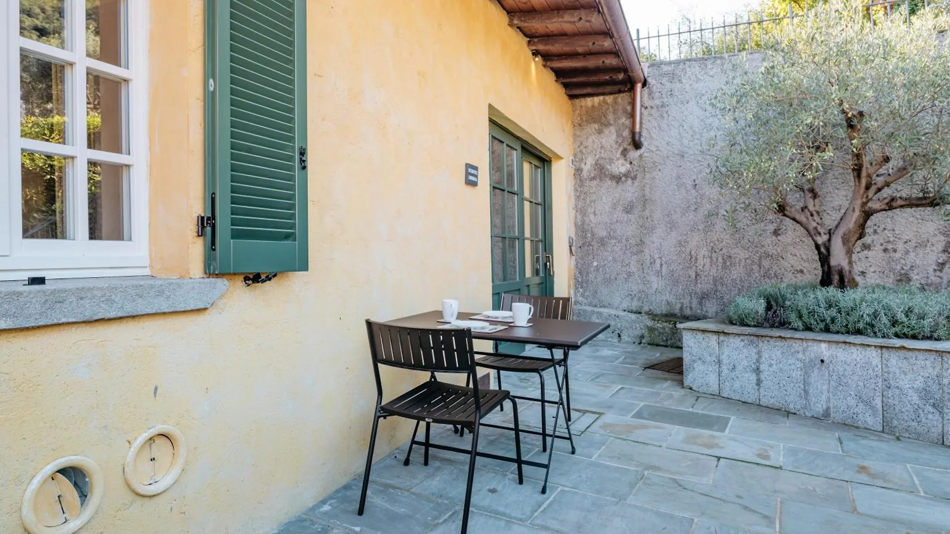 Villa Beatrice La Limonaia Mezzegra Apartment